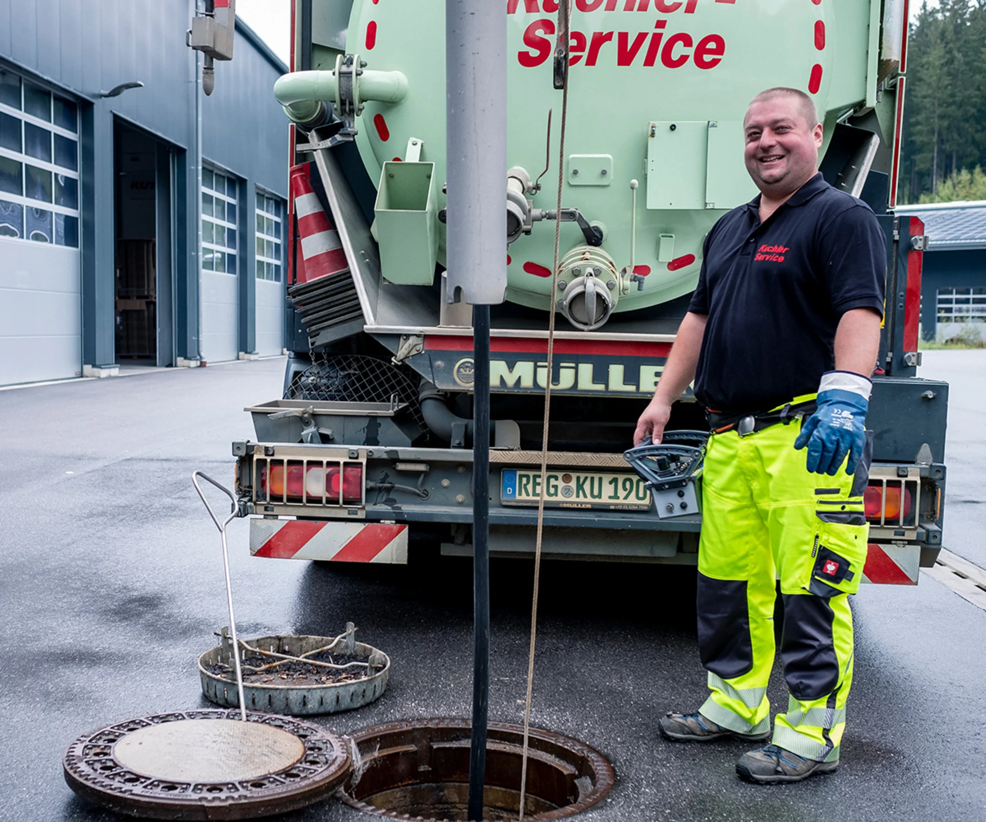 Leistungen für Kanal und Rohr in Ascha